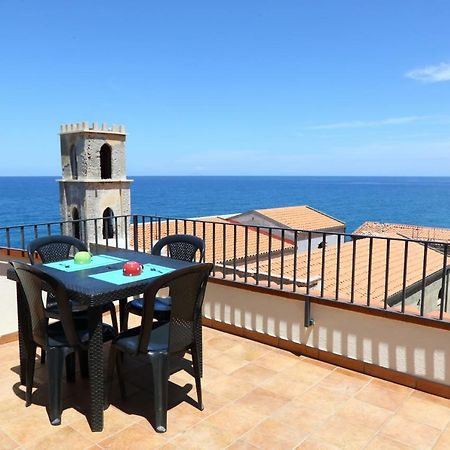 Вилла Terrazza Piazzetta Piazza Francesco Crispi Чефалу Экстерьер фото